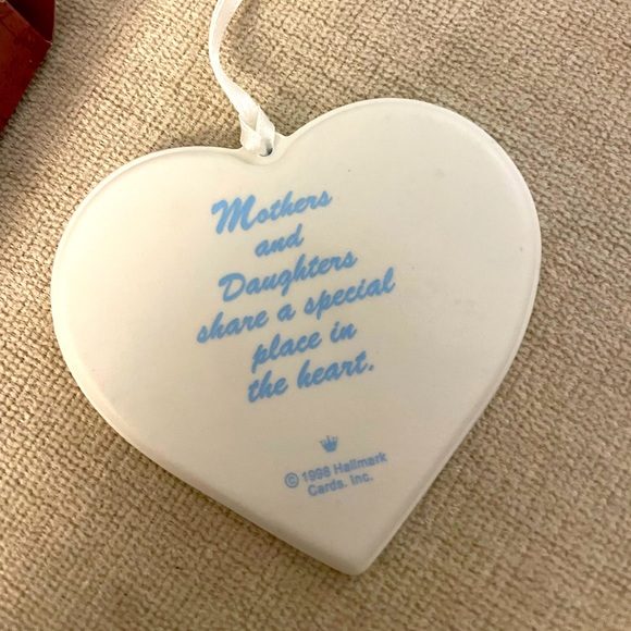 NIB Mother & Daughter Ornament Hallmark Holiday Tree Christmas - Picture 4 of 5